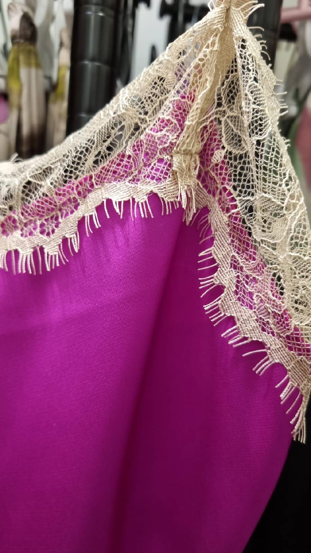 Le Chicche Top Satin e Pizzo Fino Al -60%