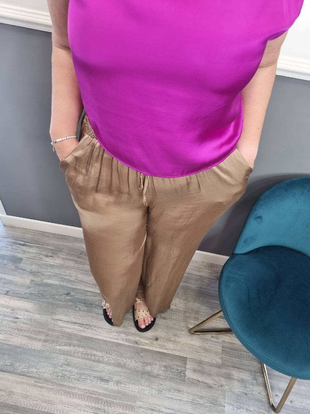 Le Chicche Pantalone Viscosa Camel Offerta Pasqua