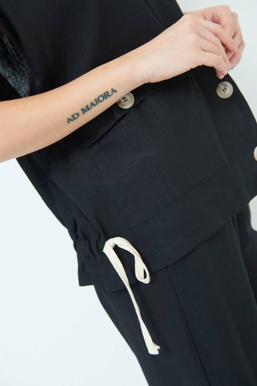 Kikisix GIACCA CAMICIA CON TASCHE VISCOSA LINO NERO Moda