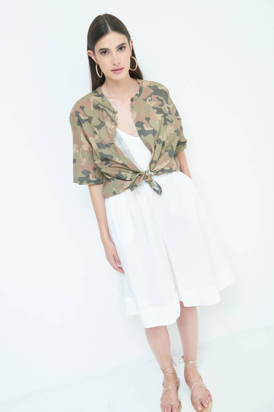 Kikisix CAMICIA CON NODO CAMOUFLAGE VERDE MILITARE 2025