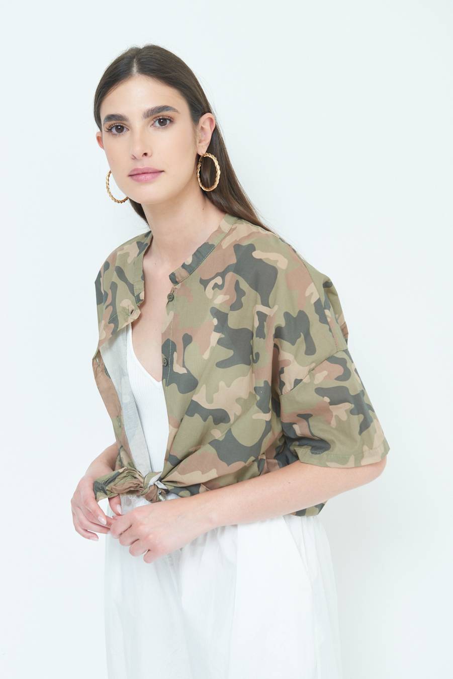 Kikisix CAMICIA CON NODO CAMOUFLAGE VERDE MILITARE 2025
