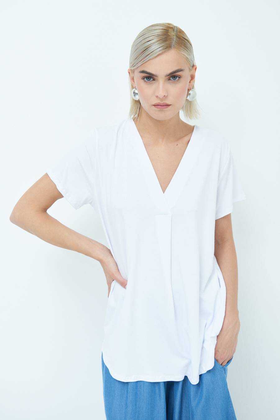 Kikisix MAGLIA VISCOSA MANICA CORTA BIANCO Soddisfazione Garantita