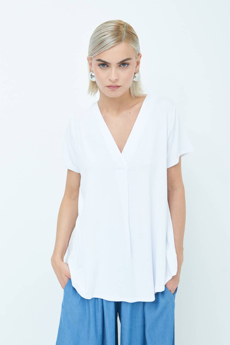 Kikisix MAGLIA VISCOSA MANICA CORTA BIANCO Soddisfazione Garantita