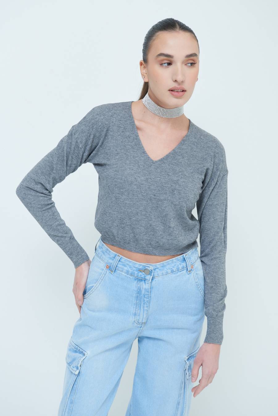 Kikisix MAGLIA SCOLLO V CORTA GRIGIO Negozi Online