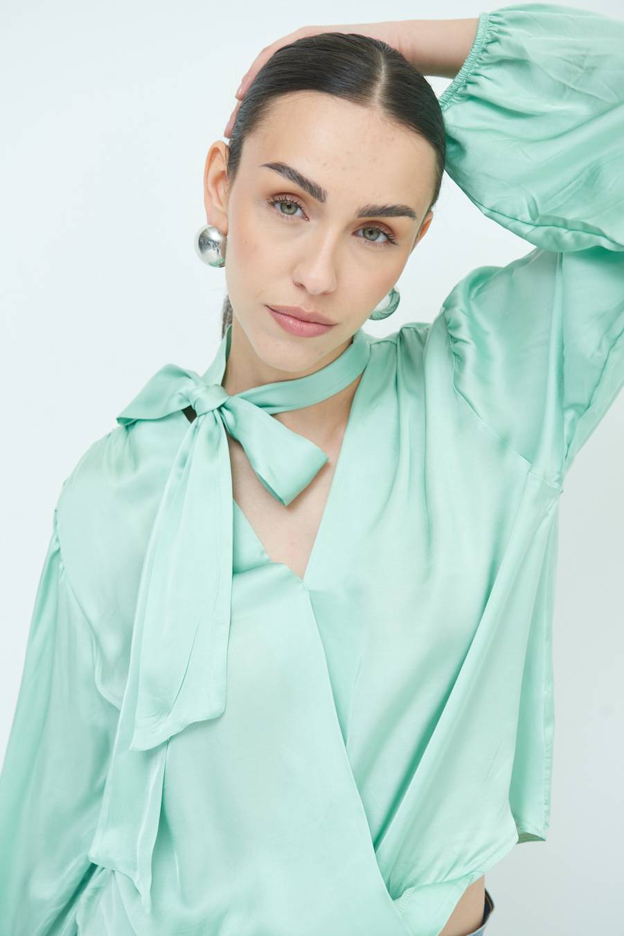 Kikisix CASACCA INCROCIO RASO VISCOSA VERDE Sconto