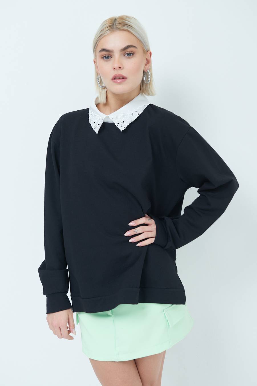 Kikisix FELPA CON COLLETTO CON STRASS NERO Prezzo Ridotto