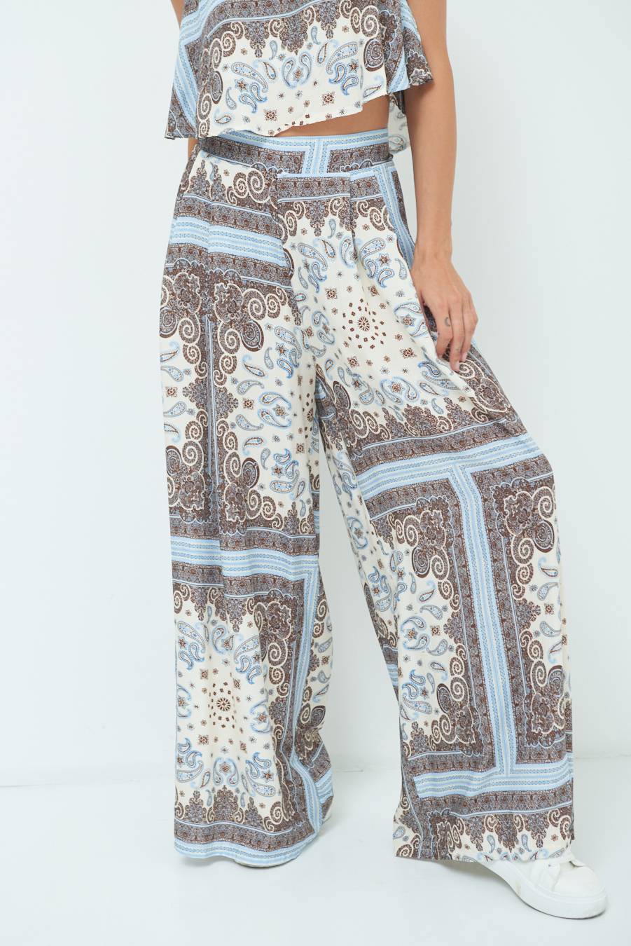 Kikisix PANTA PALAZZO CON PINCE STAMPA BIANCO Presa