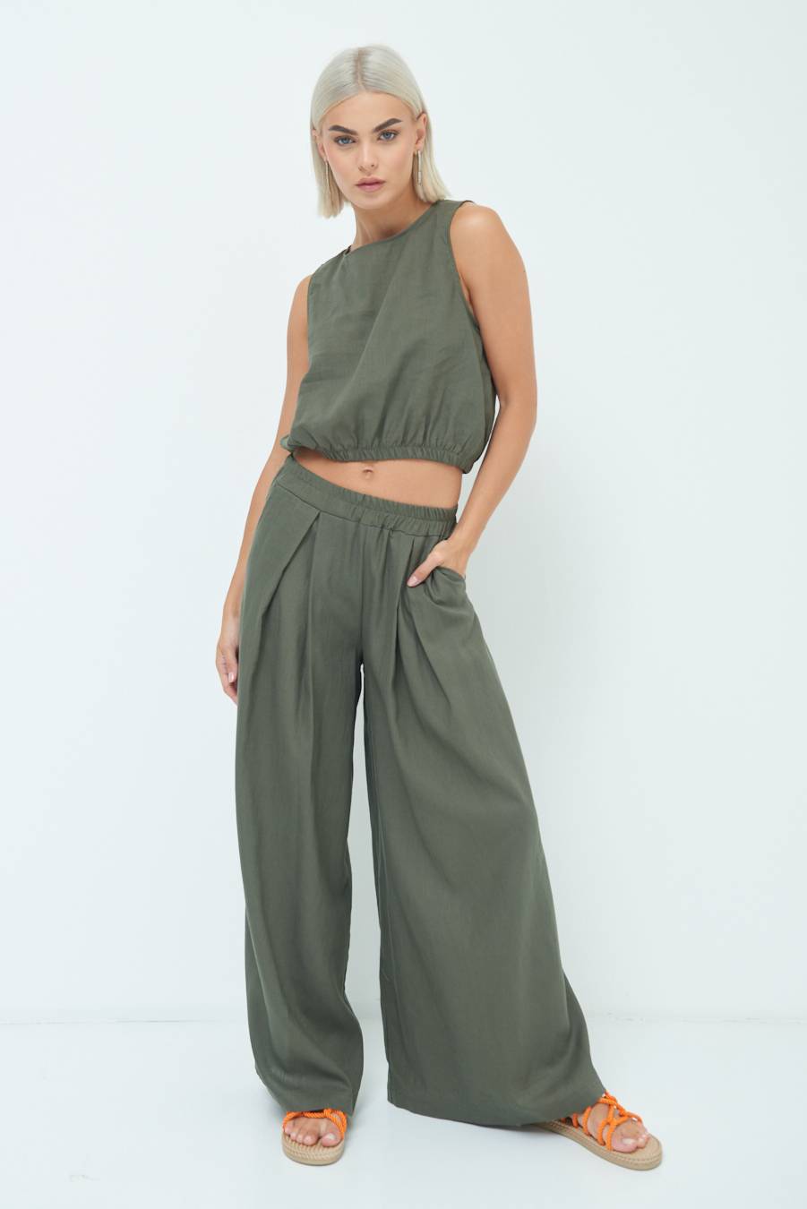 Kikisix PANTA PALAZZO CON PINCE VERDE MILITARE Economico