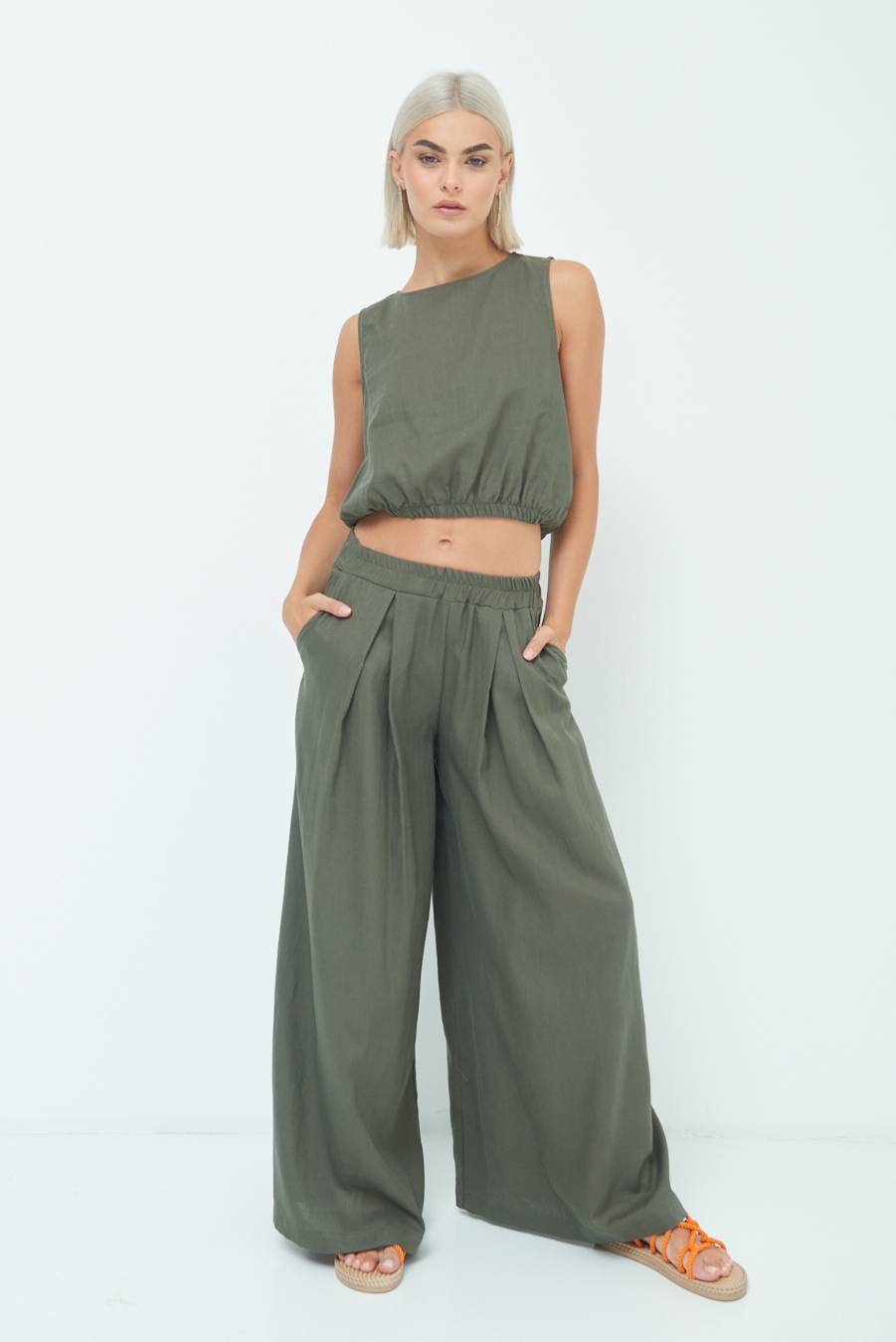 Kikisix PANTA PALAZZO CON PINCE VERDE MILITARE Economico