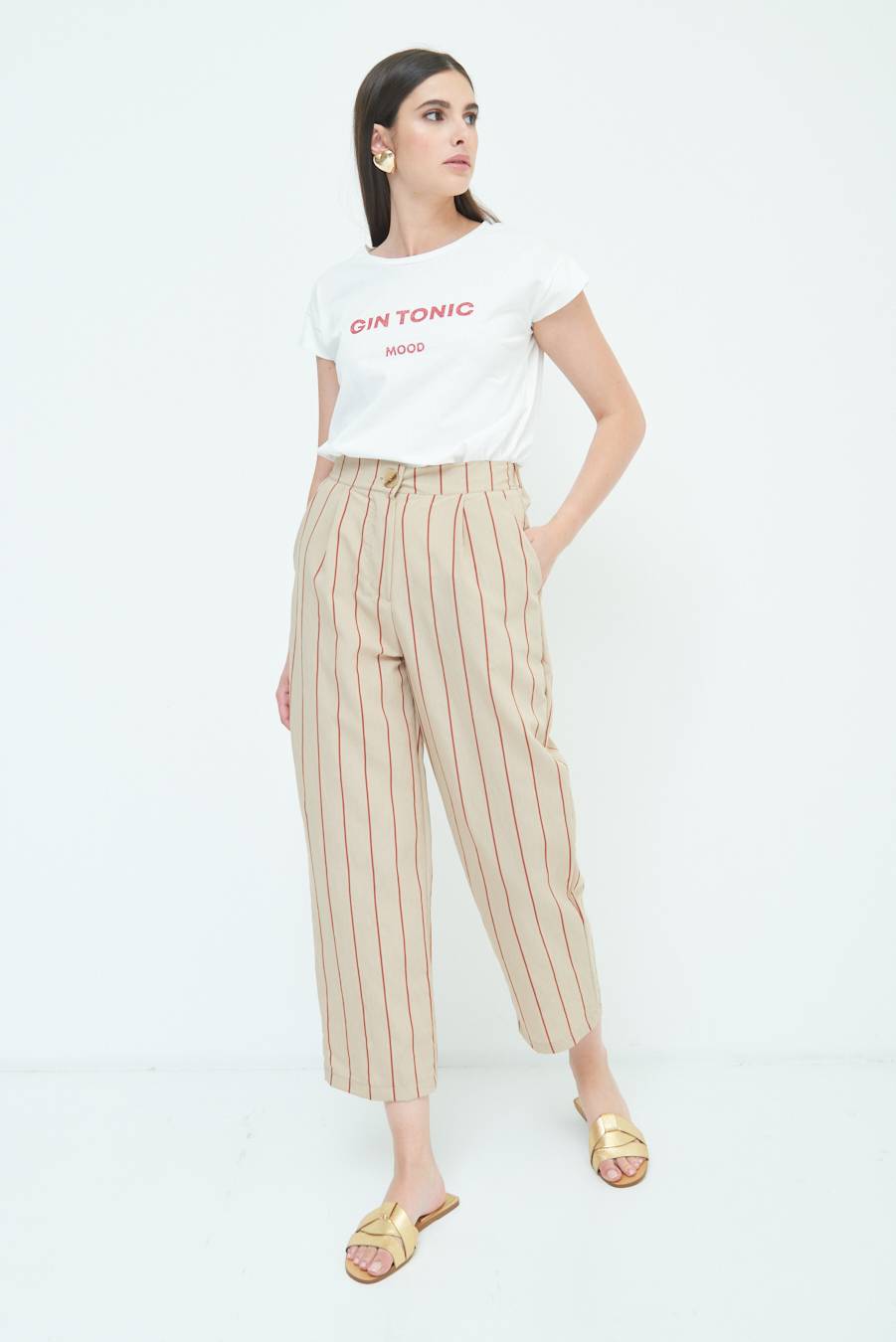 Kikisix PANTALONE CARROT CON PINCE BEIGE Vendita Economica