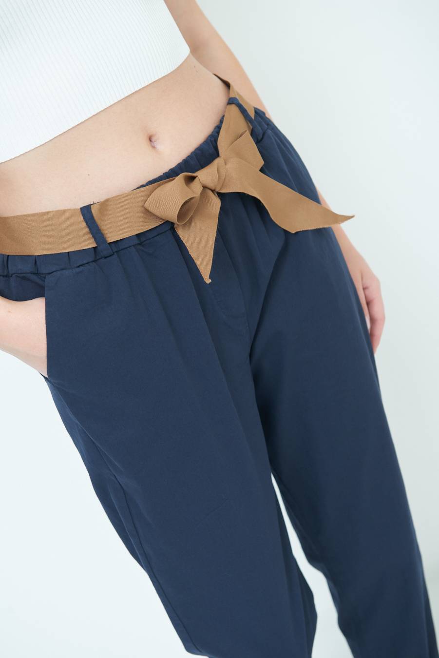Kikisix PANTALONE DRITTO CON RISVOLTO BLU Spedizione gratuita