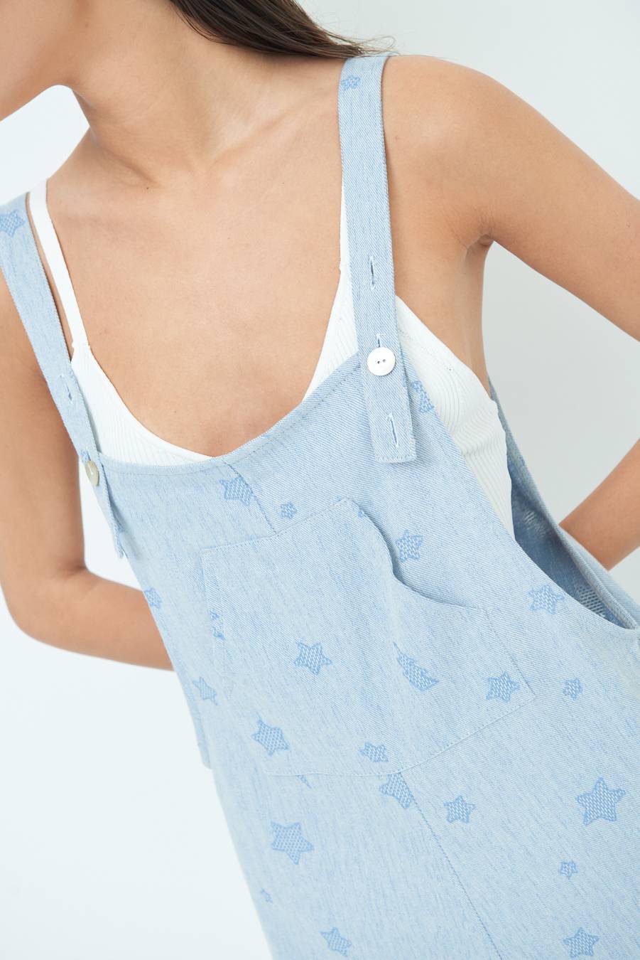 Kikisix SALOPETTE BERMUDA CON STELLE E FULMINI BLU CHIARO Sottocosto