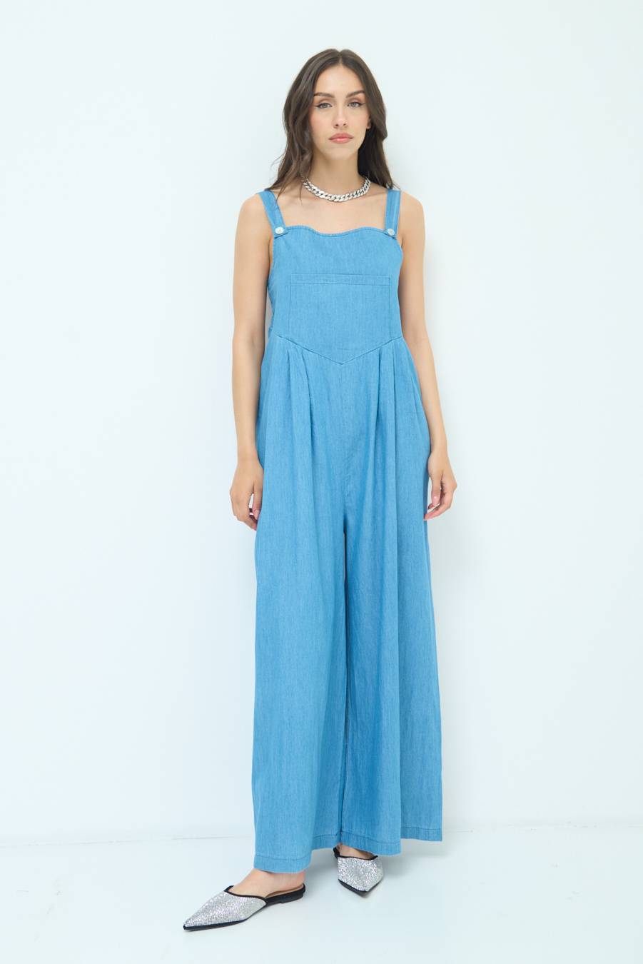 Kikisix SALOPETTE TASCA DAVANTI CHAMBRAY BLU MEDIO Novità