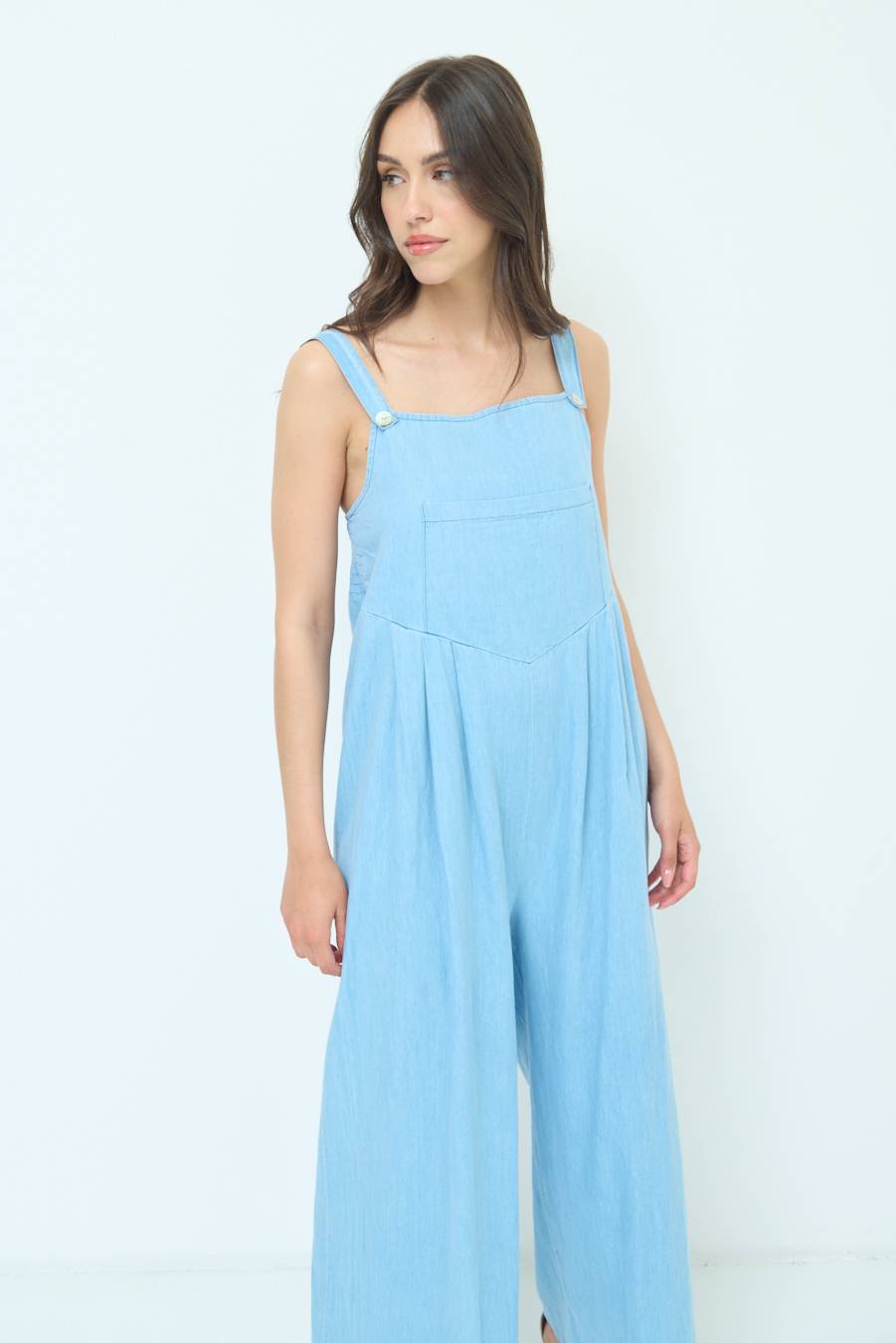 Kikisix SALOPETTE TASCA DAVANTI CHAMBRAY BLU CHIARO Presa
