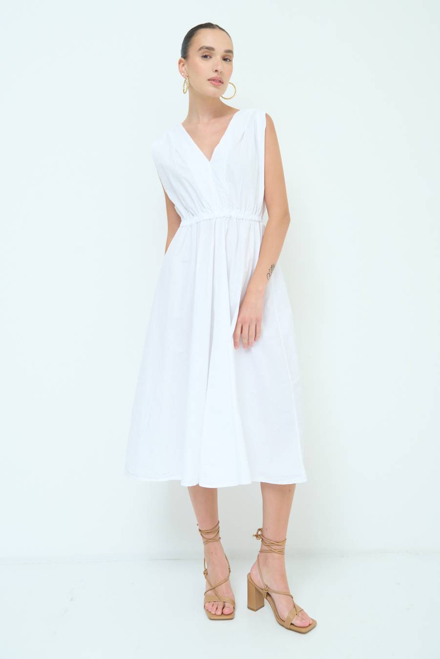 Kikisix ABITO MIDI CON ELASTICO BIANCO Online