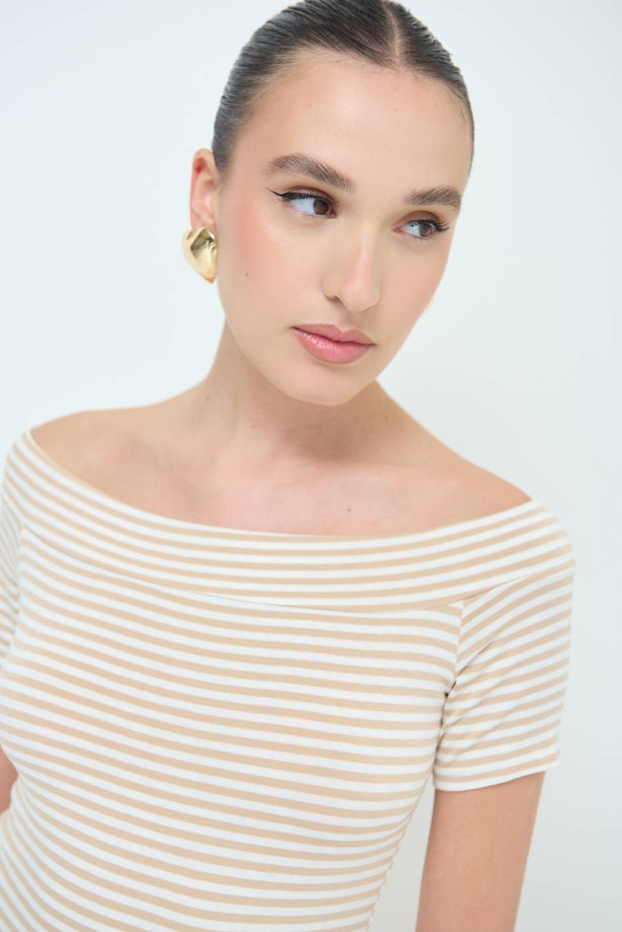 Kikisix ABITO SCOLLO SHIFFER BEIGE Moda