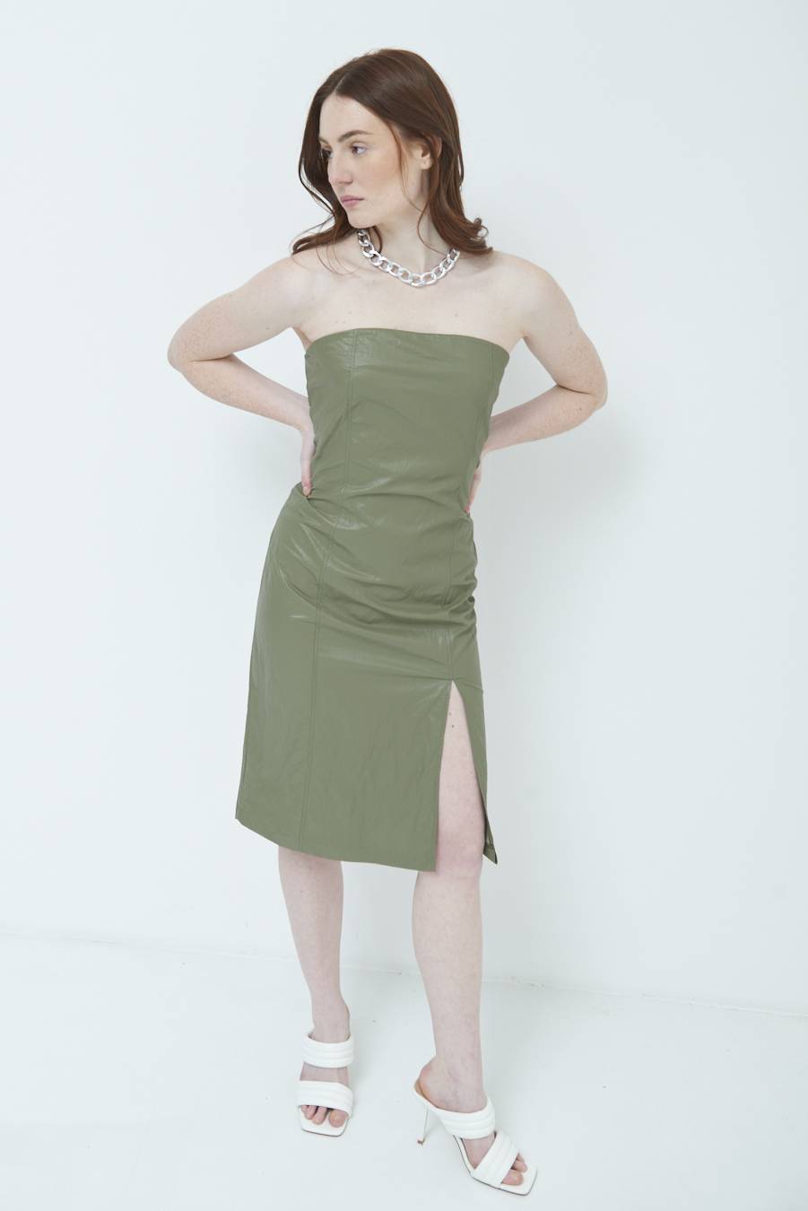 Kikisix ABITO TUBINO VERDE MILITARE Offerta esclusiva
