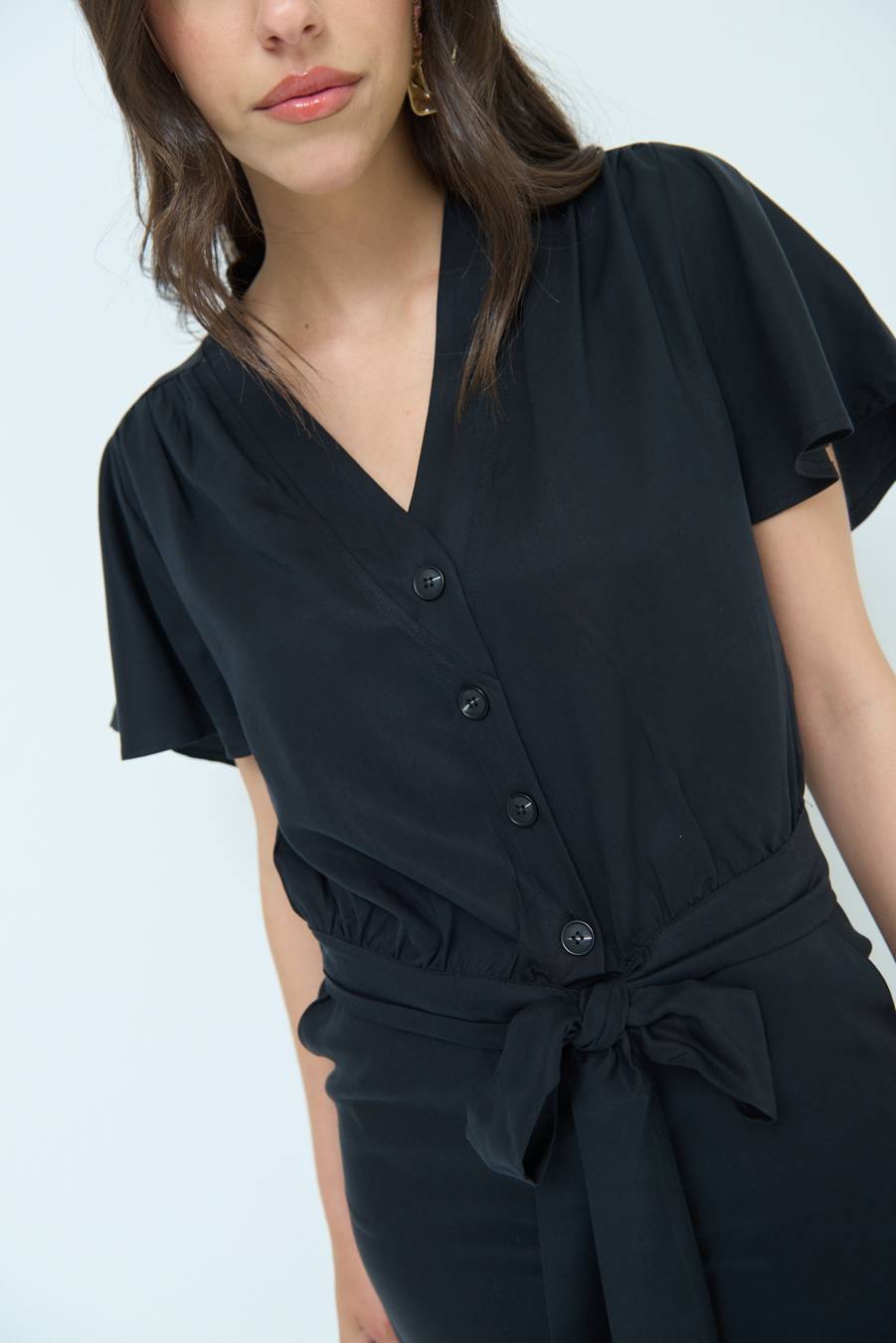 Kikisix CAMICIA SCOLLO AMPIO NERO Sostegno trimestrale