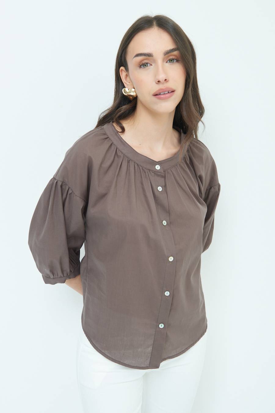 Kikisix CAMICIA SCOLLO INCRESPATO COTONE COFFEE 50% di sconto con spedizione gratuita