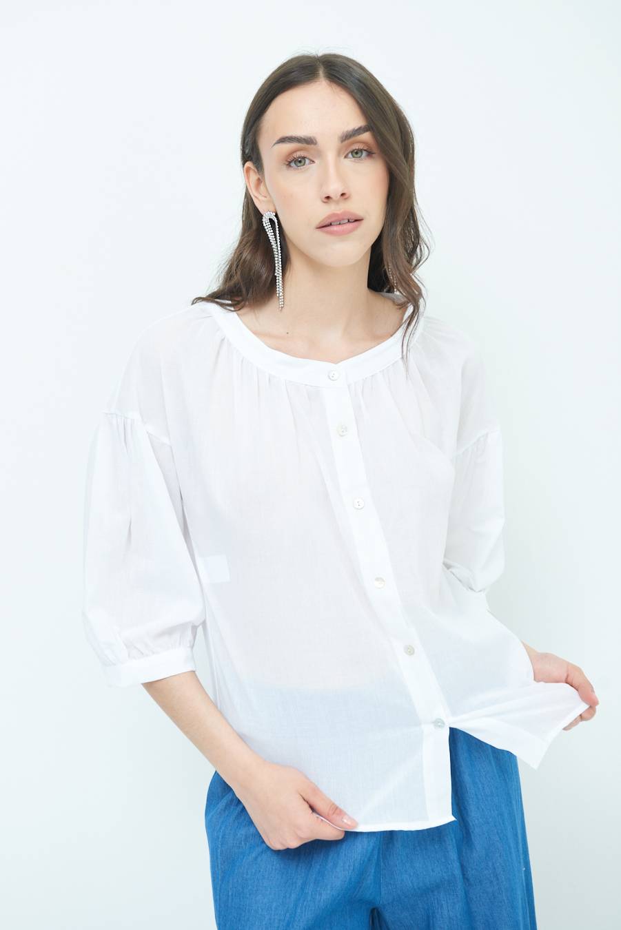 Kikisix CAMICIA SCOLLO INCRESPATO COTONE BIANCO Limitato a 3 giorni