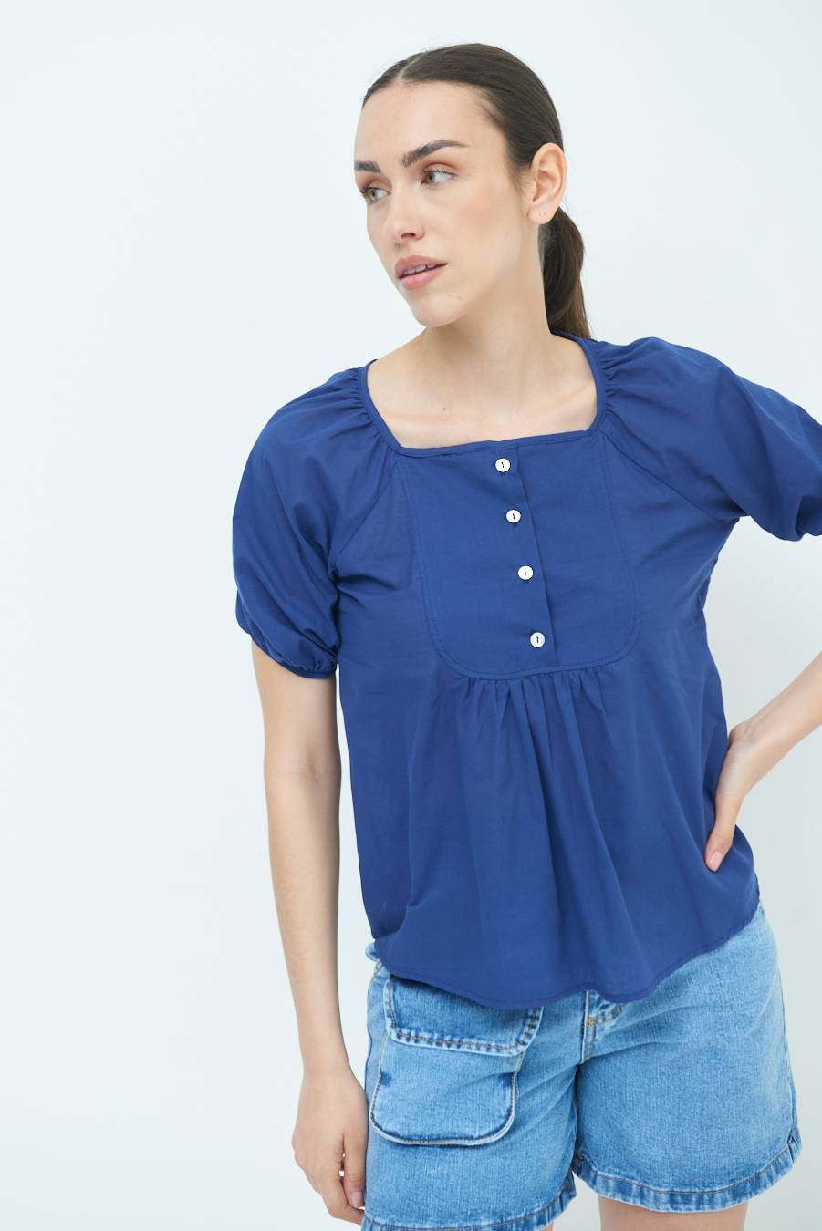 Kikisix CAMICIA CON BOTTONCINI DAV. COTONE BLU Sconto