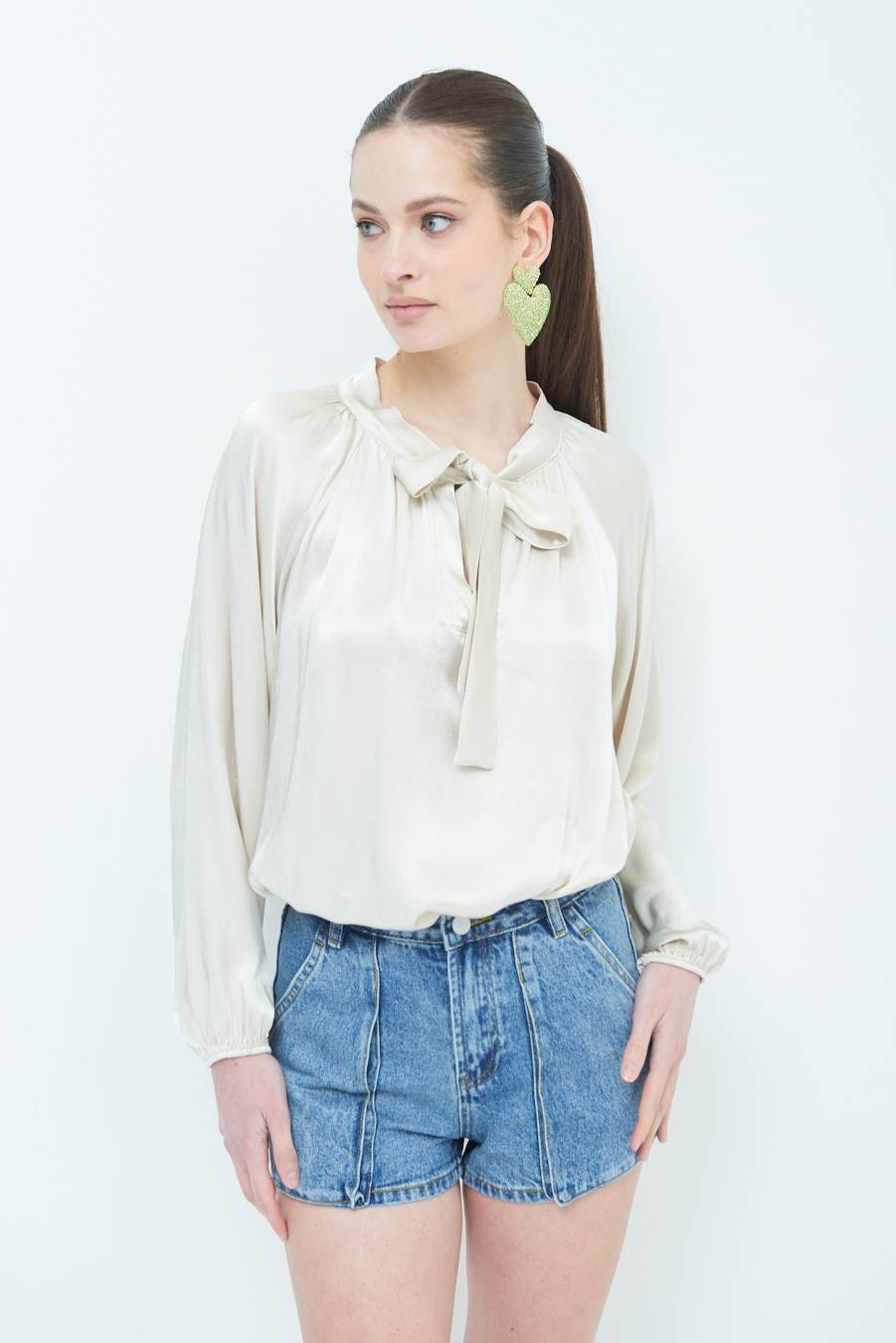 Kikisix CASACCA RASO VISCOSA FIOCCO/CRAVATTA BEIGE Saldi