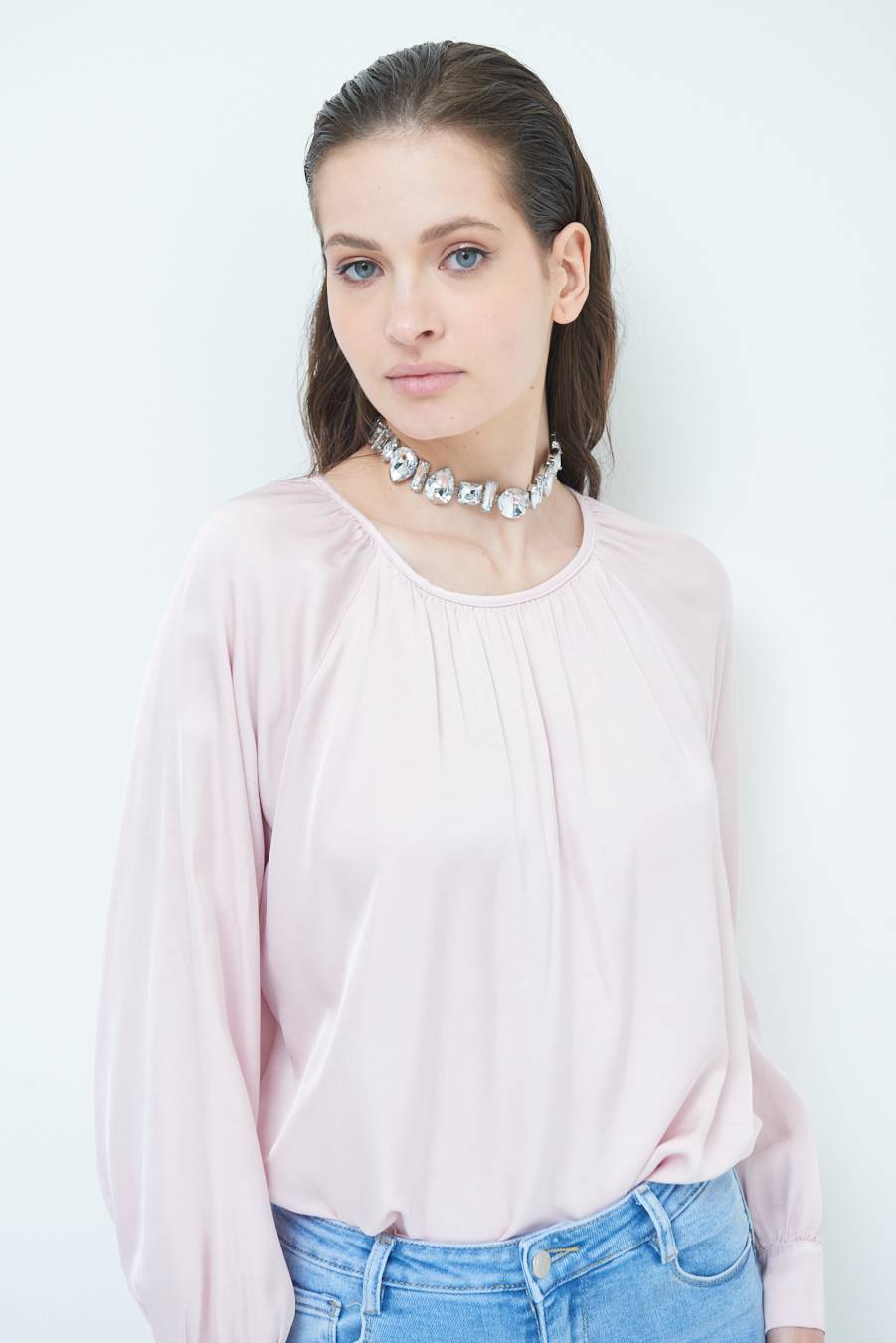 Kikisix CASACCA RASO VISCOSA INCRESPATA COLLO ROSA Offerte