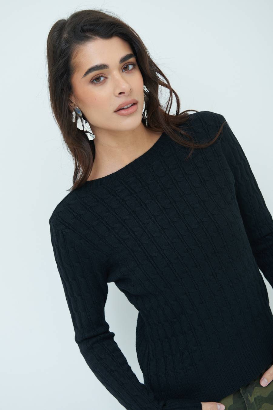 Kikisix MAGLIA PARICOLLO DISEGNO TRECCIA NERO Offerte stagionali