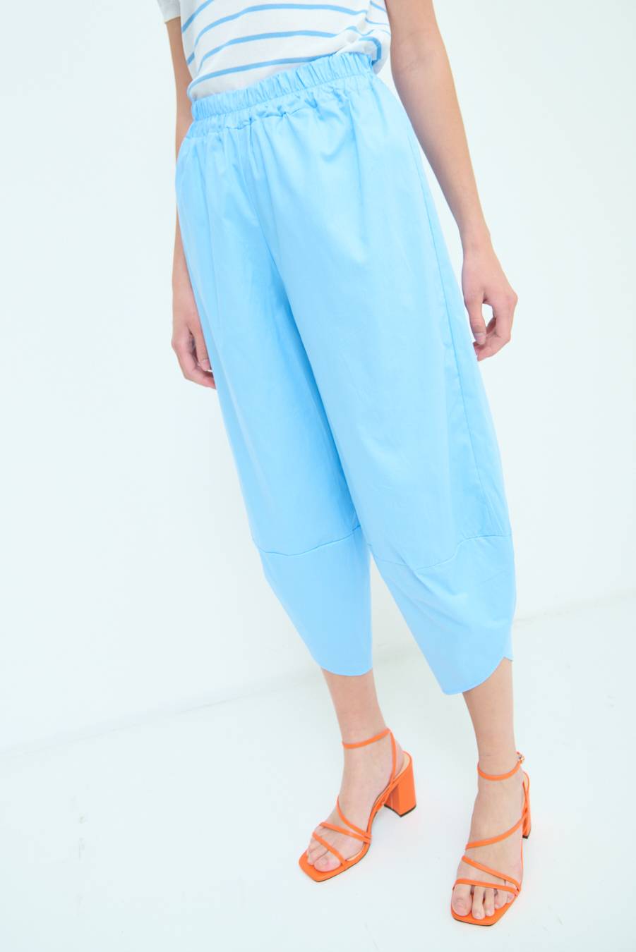 Kikisix PANTALONE OVER AZZURRO 50% di sconto con spedizione gratuita