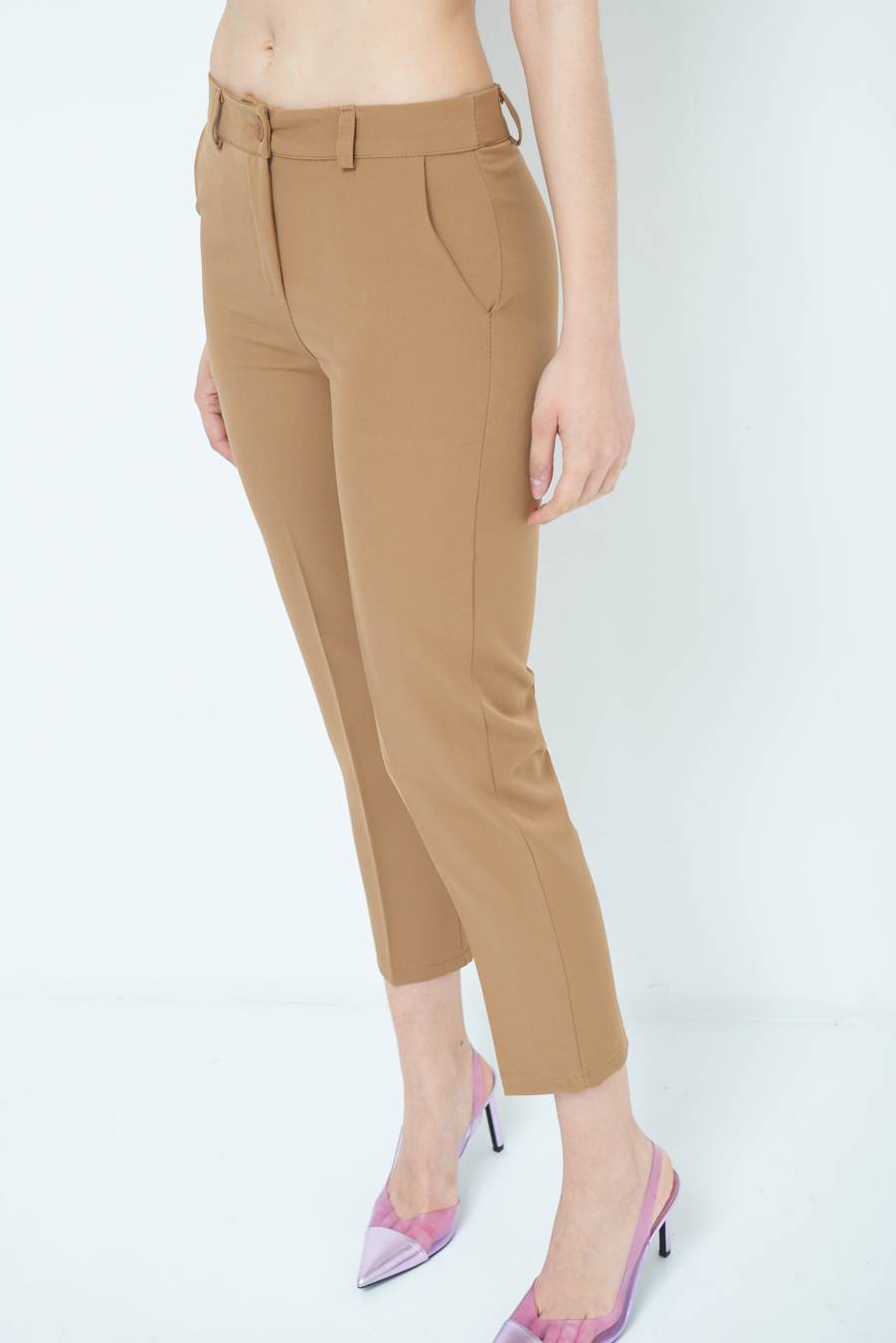 Kikisix PANTALONE SIGARETTA FANGO In vendita
