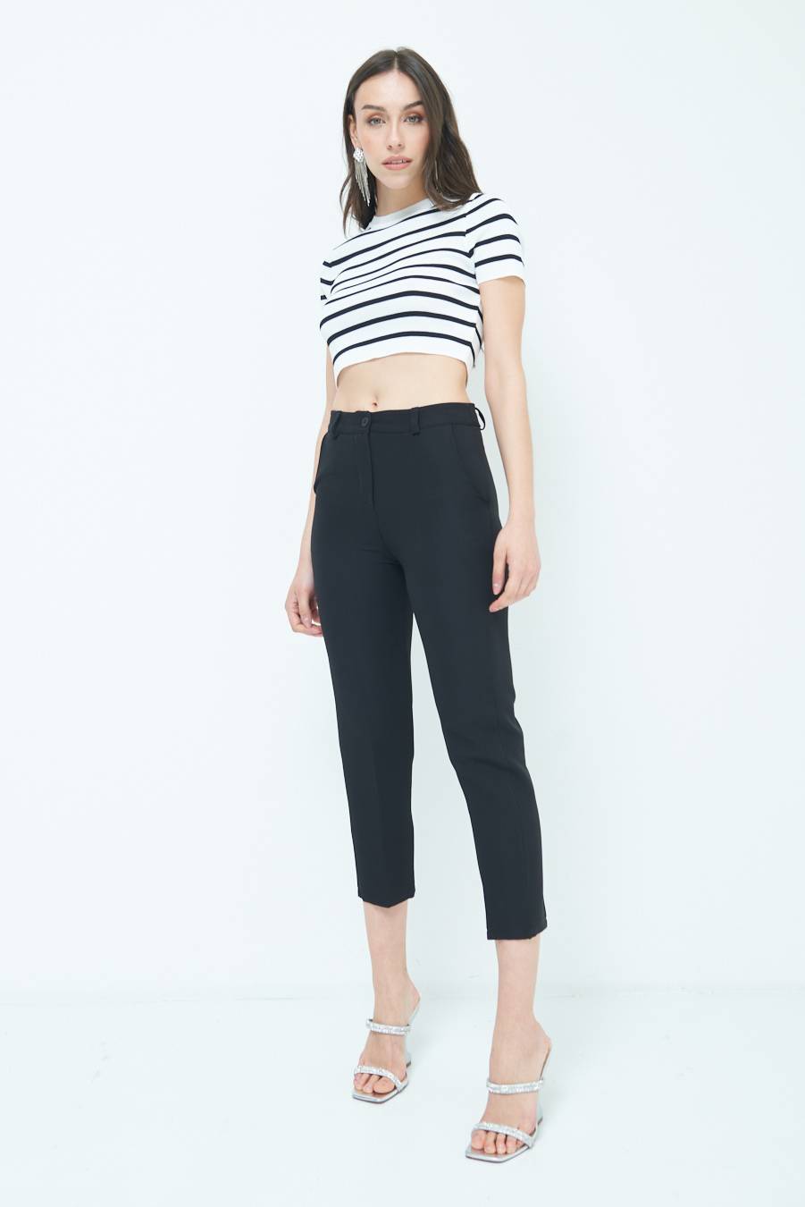 Kikisix PANTALONE SIGARETTA NERO Duty-free