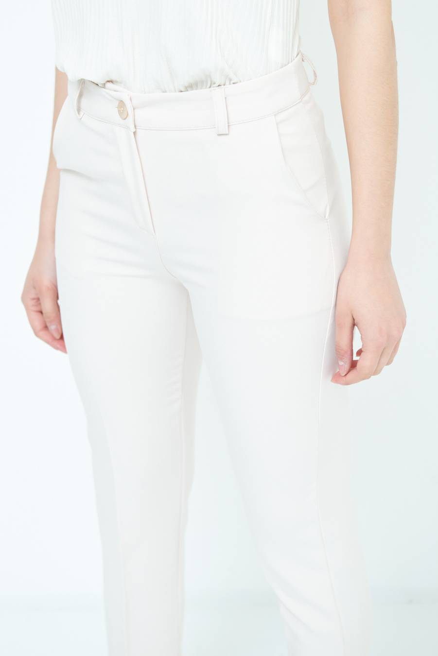 Kikisix PANTALONE SIGARETTA BEIGE 50% di sconto per tempo limitato