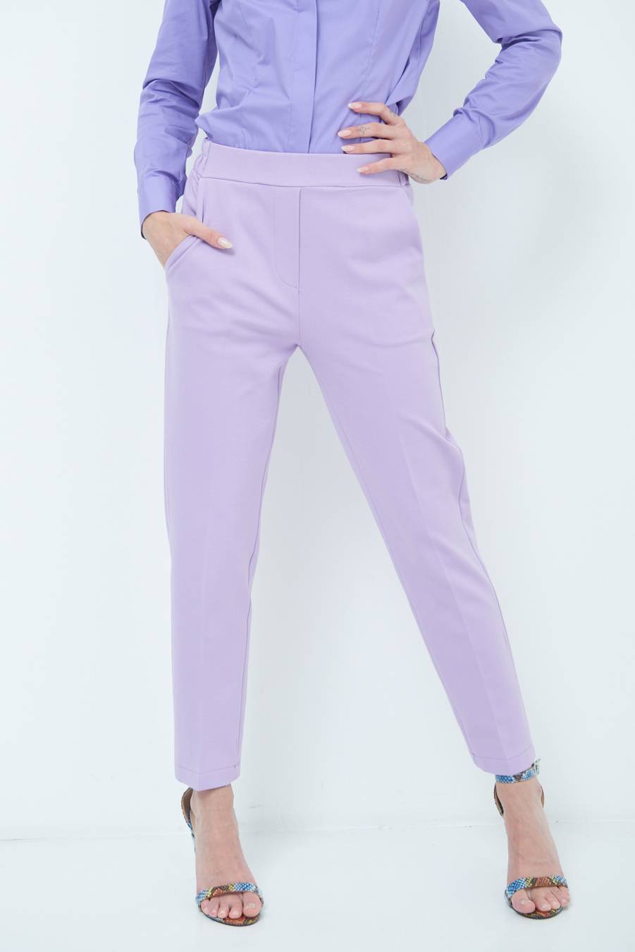 Kikisix PANTALONE SIGARETTA LILLA Sottocosto
