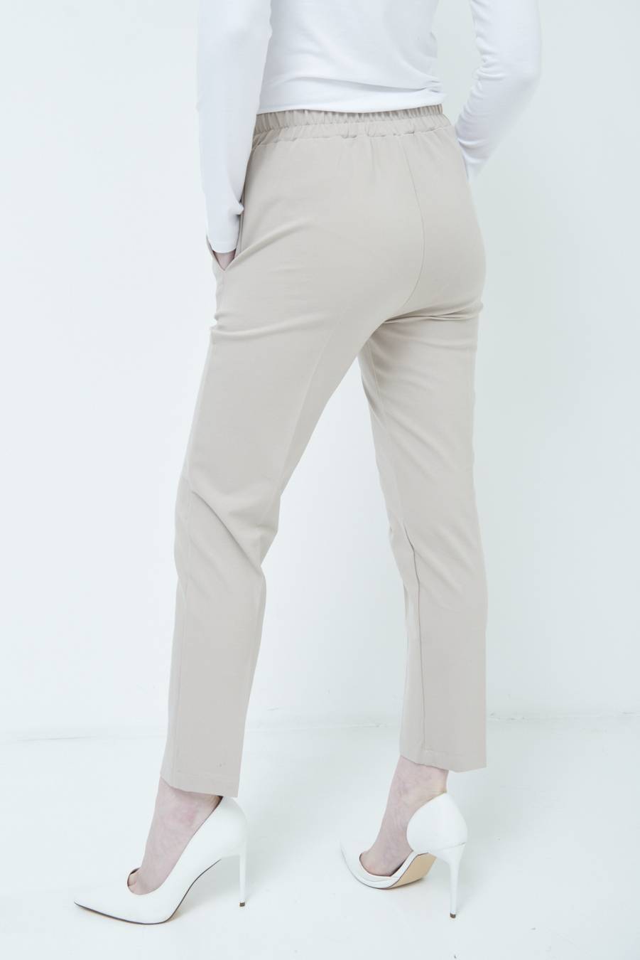 Kikisix PANTALONE SIGARETTA BEIGE Novità