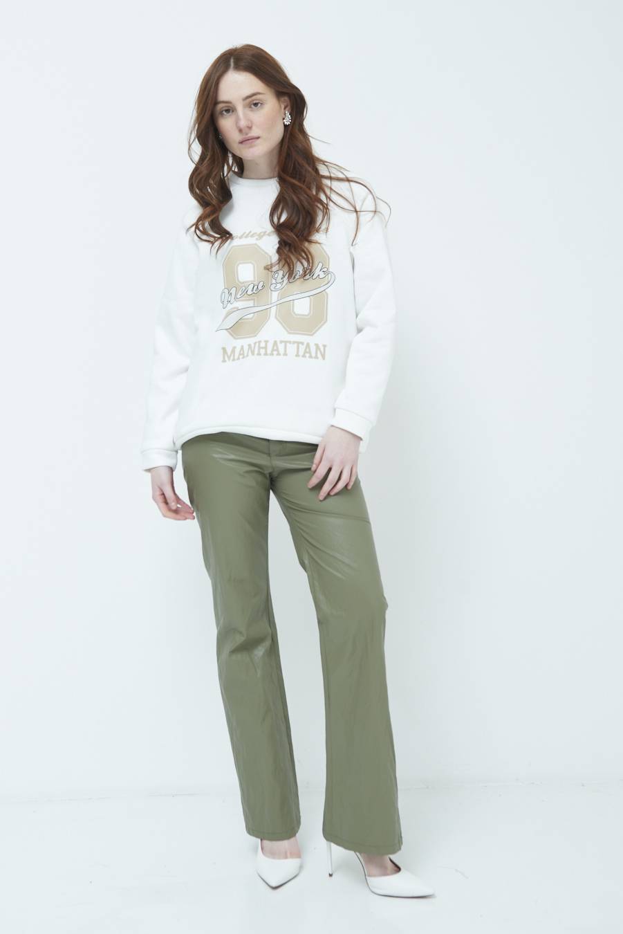 Kikisix PANTALONE ECOPELLE STROPICCIATA VERDE MILITARE Presa