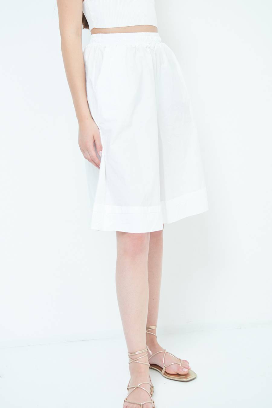 Kikisix PANTALONE CROP CON RISVOLTO BURRO Economico