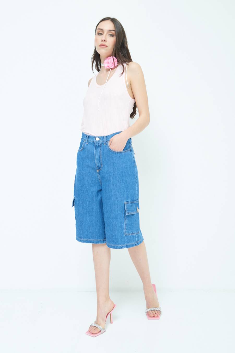 Kikisix PANTALONE CON TASCONE 3/4 JEANS Nuova