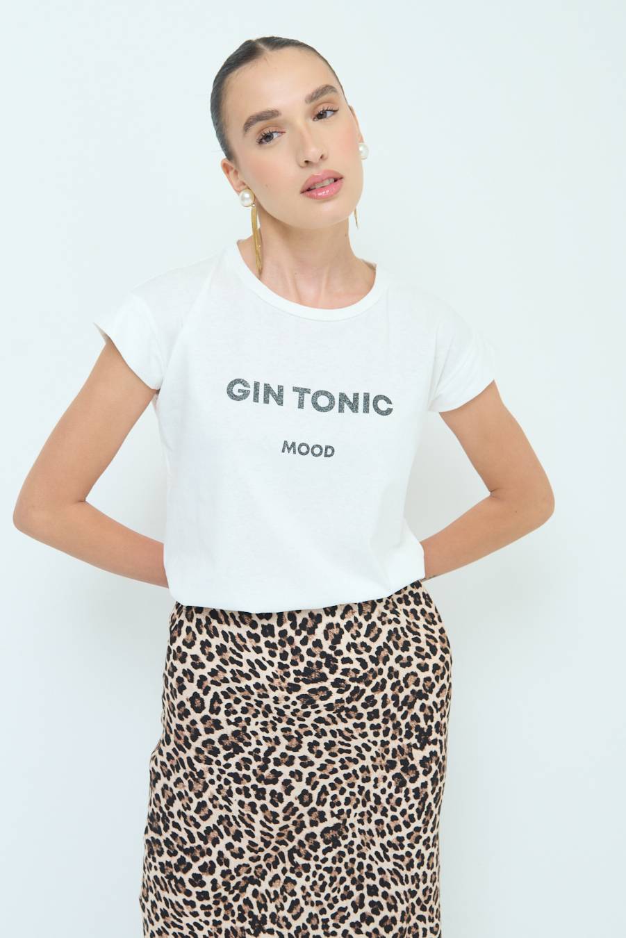 Kikisix T-SHIRT ''GIN TONIC'' NERO Spedizione gratuita