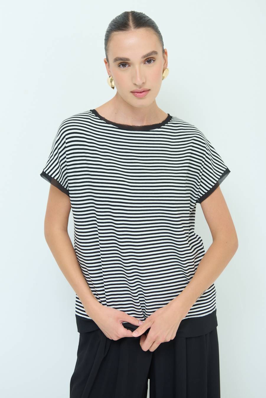 Kikisix T-SHIRT OVER VISCOSA RIGHE NERO Sconto di tempo limitato