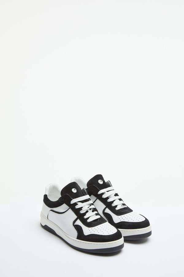 L.B.M. 1911 Sneaker basket bianca con dettagli in contrasto Sneaker basket bianca con dettagli in contrasto Prezzo Ridotto