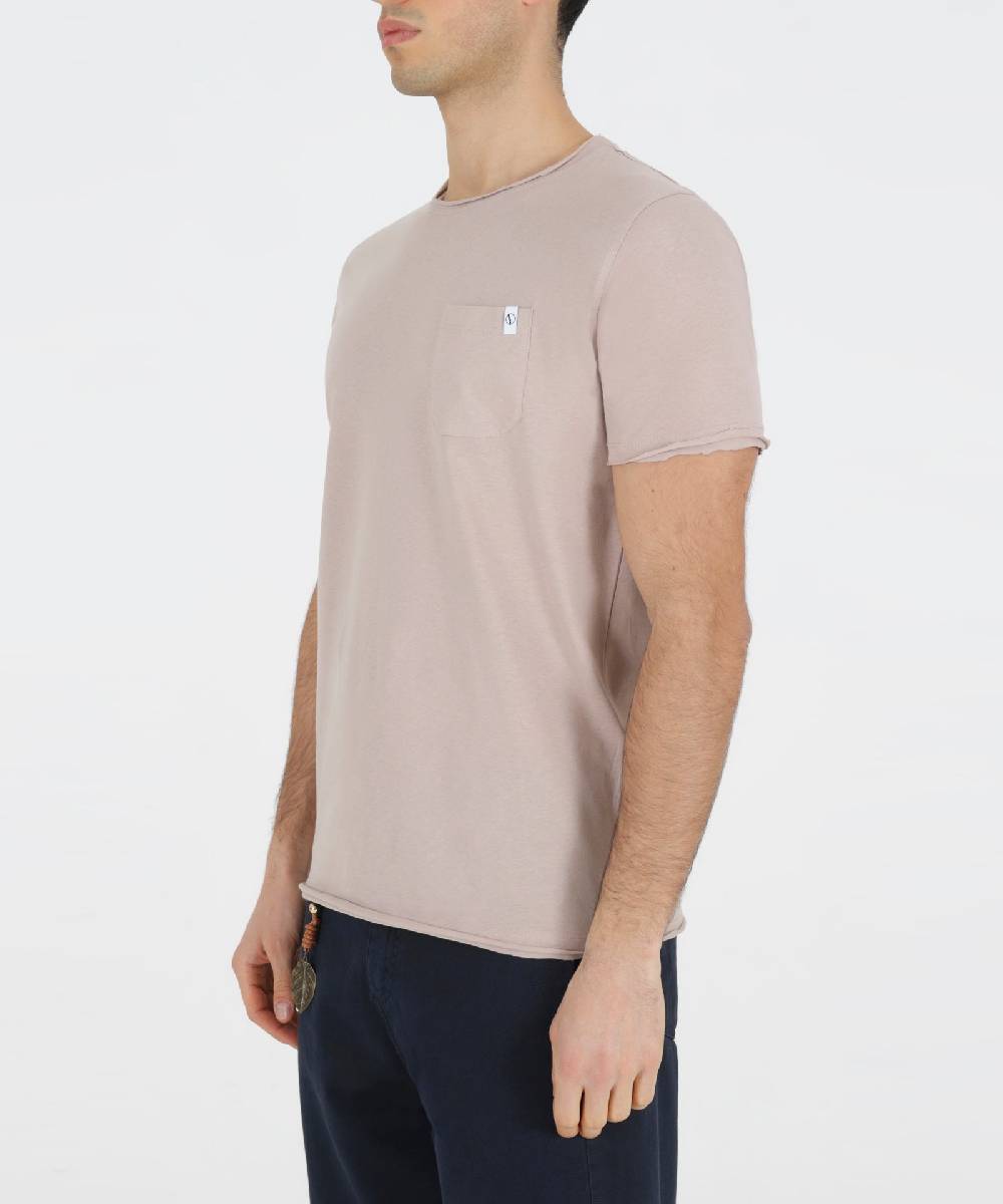 Over D T-SHIRT BASICA CON TASCHINO Sconto