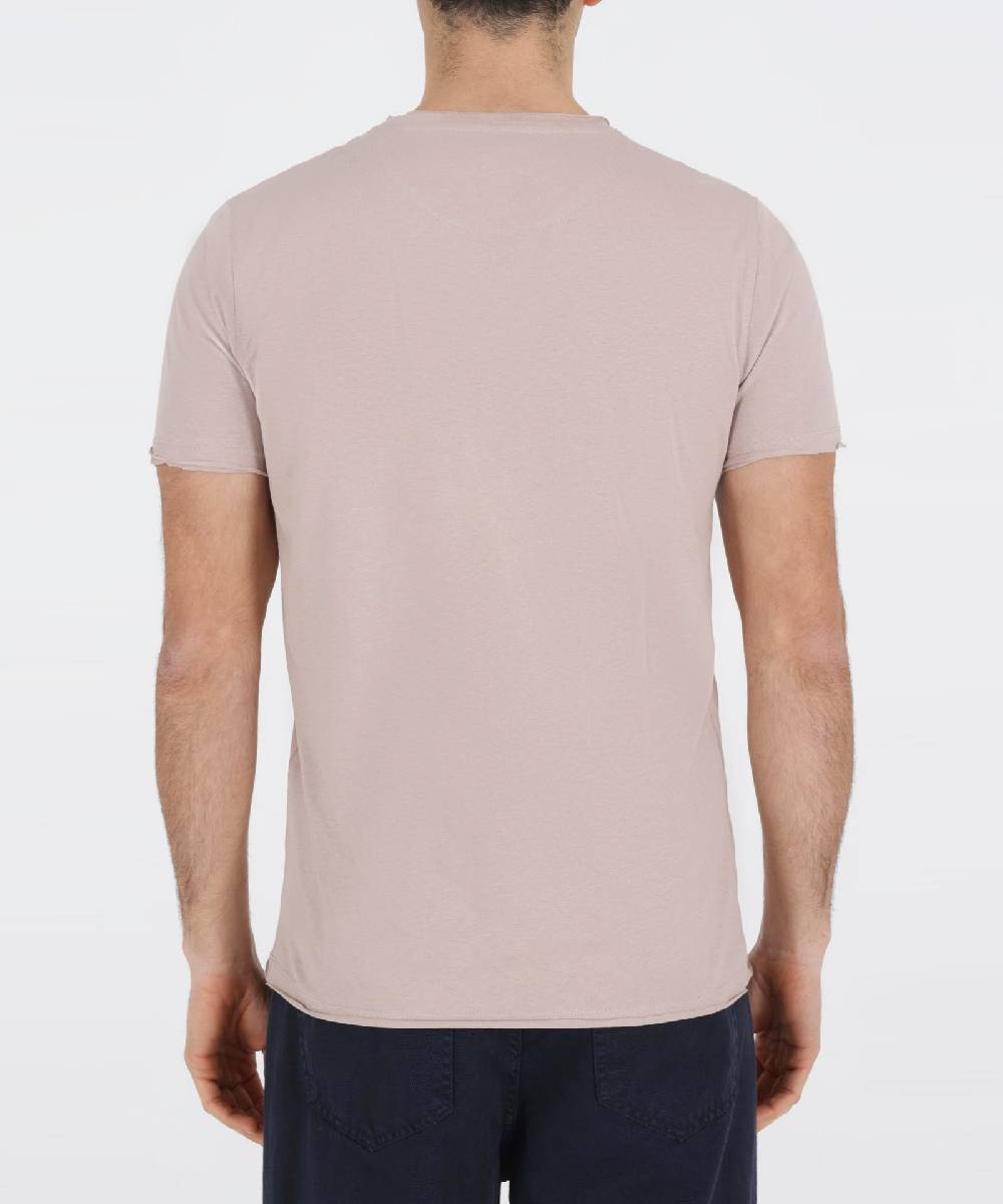 Over D T-SHIRT BASICA CON TASCHINO Sconto