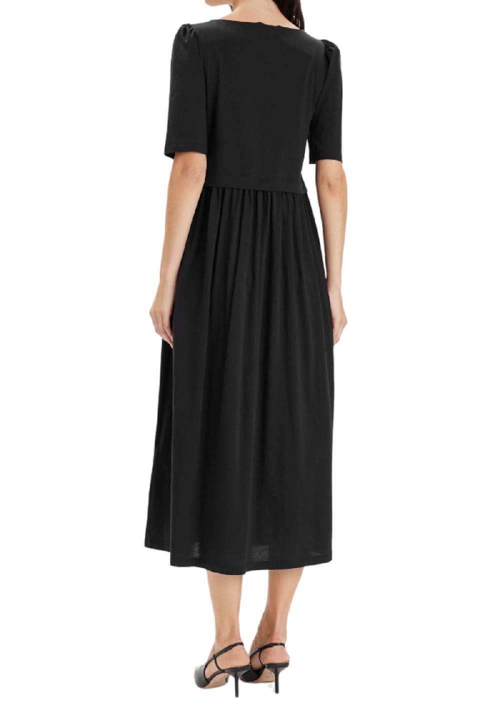 MAX MARA WEEKEND snack SKU: 2415621062600005 Promozione Limitata