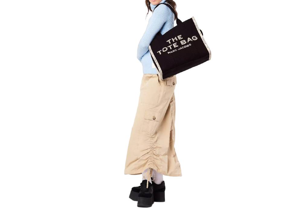 MARC JACOBS THE LARGE TOTE BAG M0017048001 SKU: M0017048001 Negozi Online