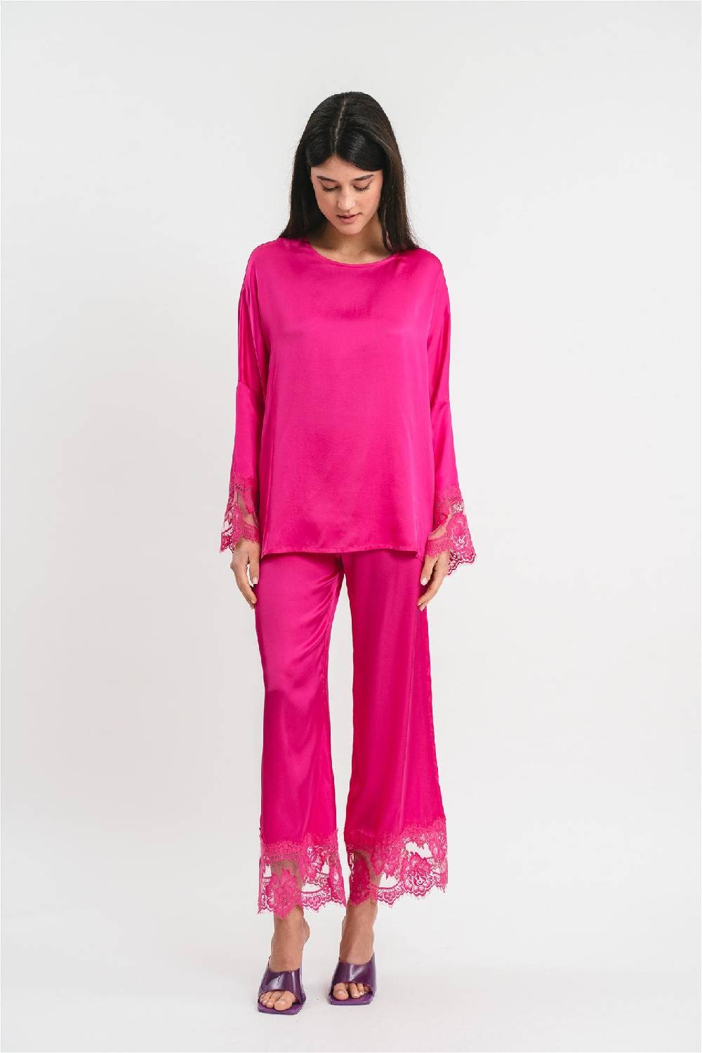 Pink Memories T-shirt over con dettagli in pizzo Saldi