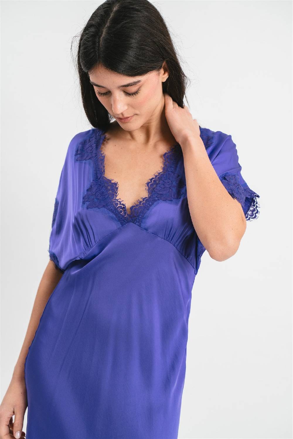 Pink Memories Abito con pizzo stile impero Offerte