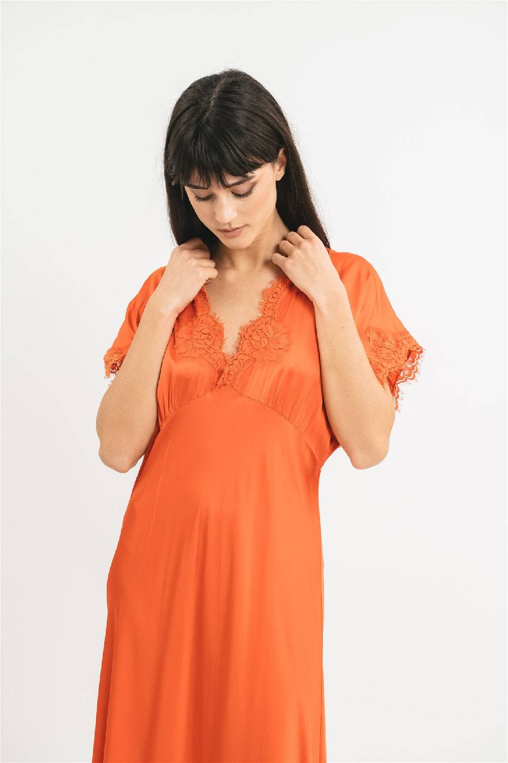 Pink Memories Abito con pizzo stile impero Offerte
