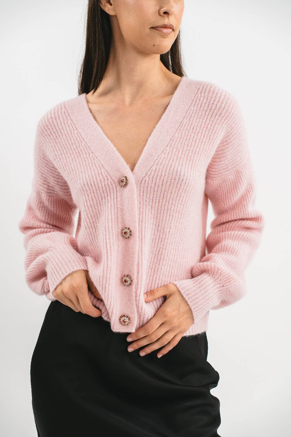 Pink Memories Cardigan crop con bottoni gioiello Economico