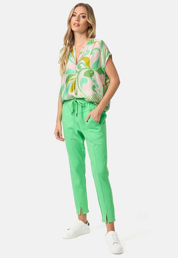 Please Jeans BLUSA CATNOIR A MANICHE CORTE IN ECOVEROSATIN - FIORI VERDI Pezzi Unici
