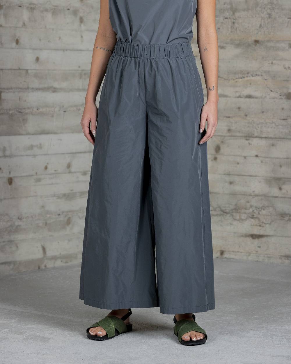 Rialto 48 PANTALONE A GAMBA LARGA Novità